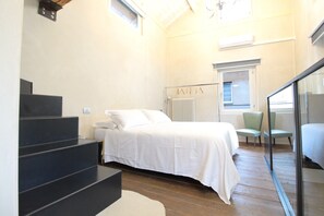 House | Free WiFi, bed sheets