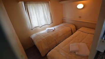 House, 2 Bedrooms, Smoking, Balcony | 2 bedrooms