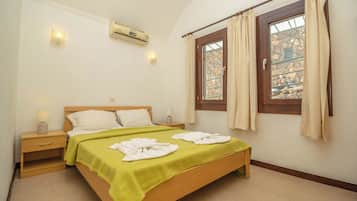 2 slaapkamers, een strijkplank/strijkijzer, reisbedje, wifi