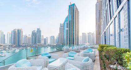 Iconic Marina Stay Cayan Tower 2BR