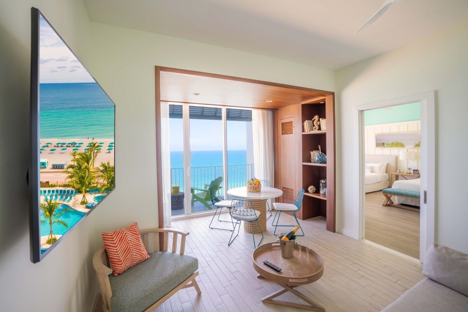 Perfect For A Beach Getaway - 2 Spacious Rooms W/ Ocean Views And Outdoor Pool - Dania Beach, FL