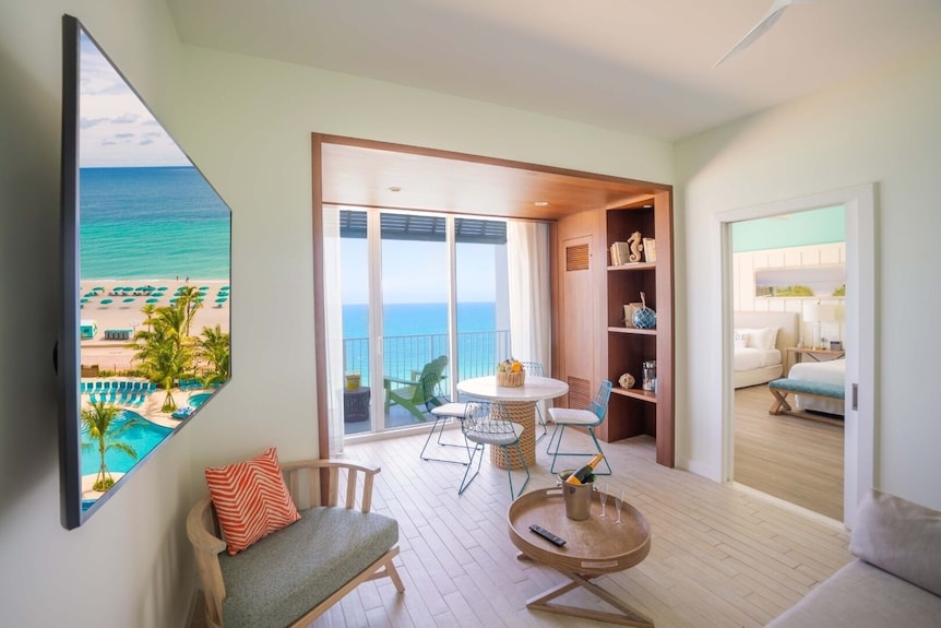Perfect For A Beach Getaway - 2 Spacious Rooms W/ Ocean Views And Outdoor Pool - Dania Beach, FL