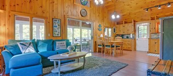 Red House w/ Access to Sebago Cove