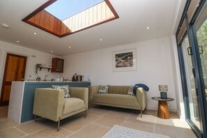 Living area - Little Victory (Penzance)