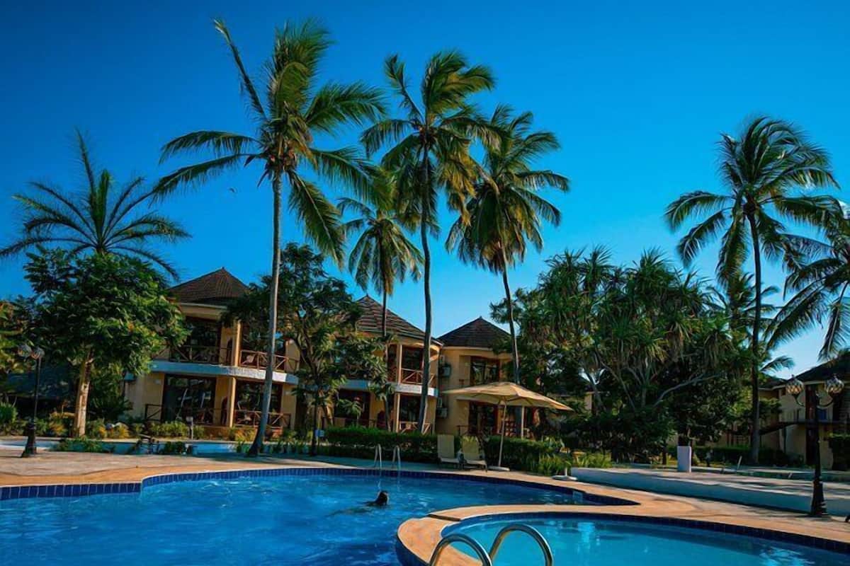 Comfort Double Room, Balcony, Pool View | In-room safe, laptop workspace, soundproofing, iron/ironing board