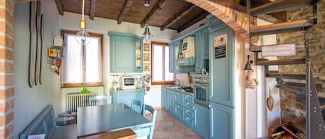Microwave, stovetop, dishwasher