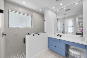 Bathroom - 2023 Custom Built Home With Heated Pool and hot tub (Marco Island)