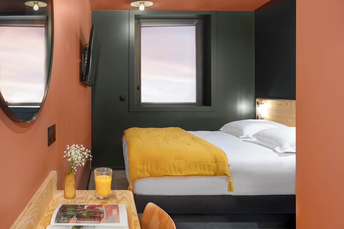 Chambres insonorisées, Wi-Fi gratuit, draps fournis