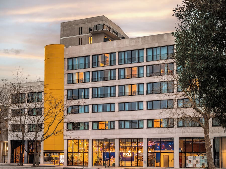 Fachada de la propiedad