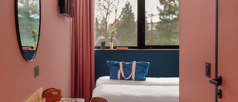 Eklo Duo | Soundproofing, free WiFi, bed sheets