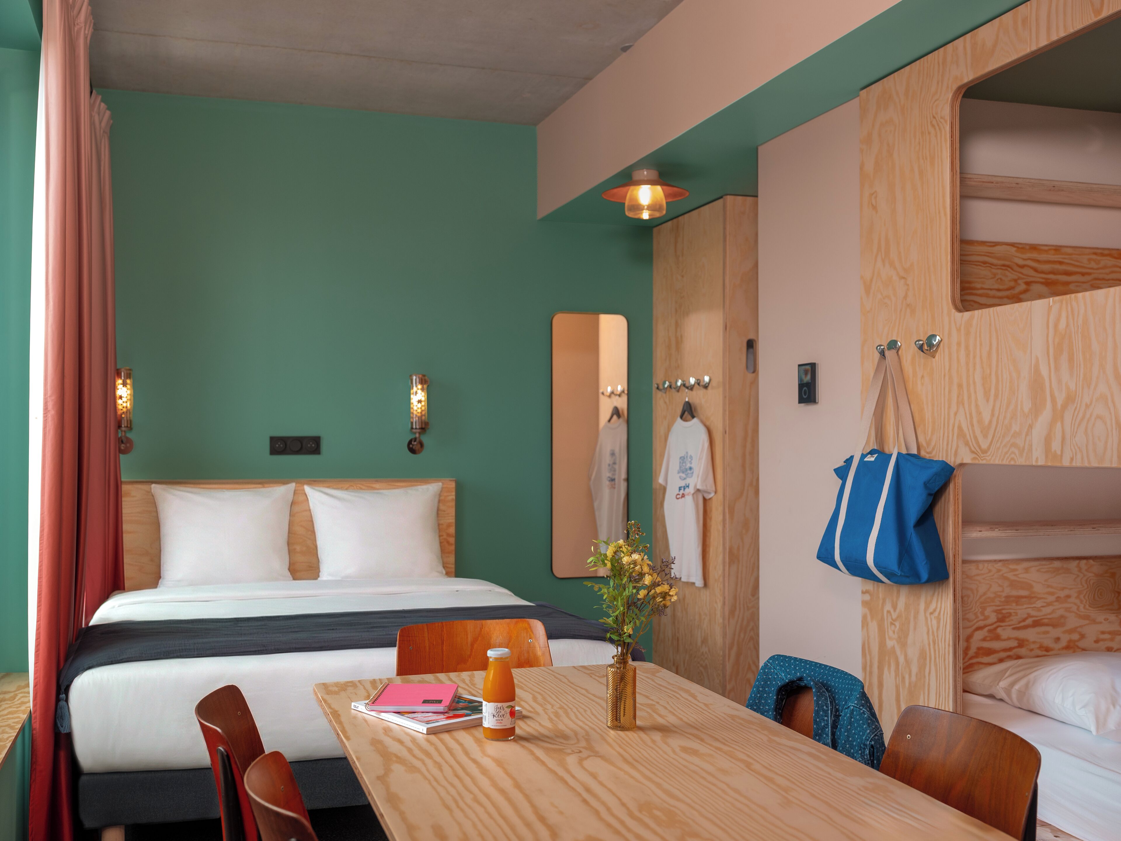 家庭房 | 隔音、免费 WiFi、床单