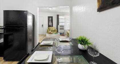 Pet-friendly Brickell Stay Near Beach & City