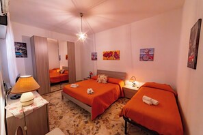 1 sovrum, strykjärn/strykbräda, wi-fi och sängkläder