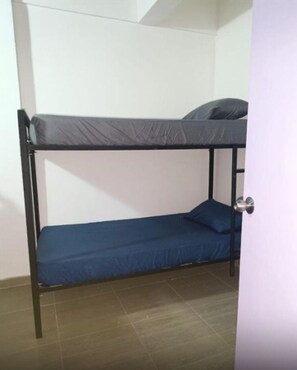 1 bedroom, WiFi, bed sheets - hostal pueblito samario - Habitacion litera doble (Santa Marta)