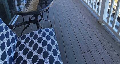 Beachfront Condo with Amazing Ocean Views 4th Fl