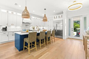 Fridge, microwave, oven, stovetop - NEW 2 Min. to Beach with a Private Pool, LSV, Bikes, and More! (Santa Rosa Beach)