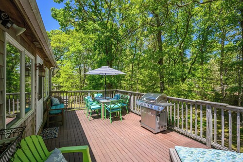 Cape Cod National Seashore Treehouse Cycle, Swim, Hike or Kayak with your dog