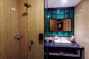 Chambre Supérieure avec lits jumeaux | Salle de bain