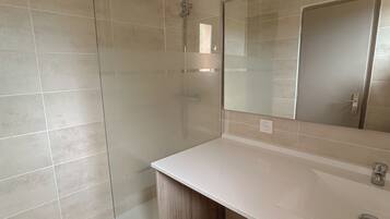 Shower, toilet paper