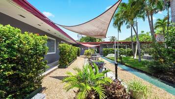 Fachada de la propiedad