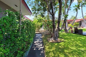 Apartment (1 Bedroom) | Floor plan - Pet-friendly 1BR Studio w/ Parking & Bbq, Hollywood (Hollywood)