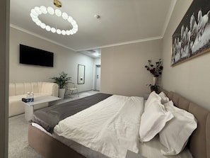 Comfort Double Room - Taj Mahal  (Osh)