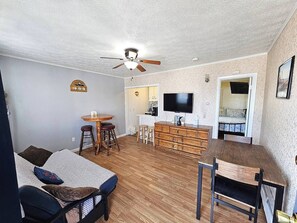 2 chambres, Wi-Fi, draps fournis