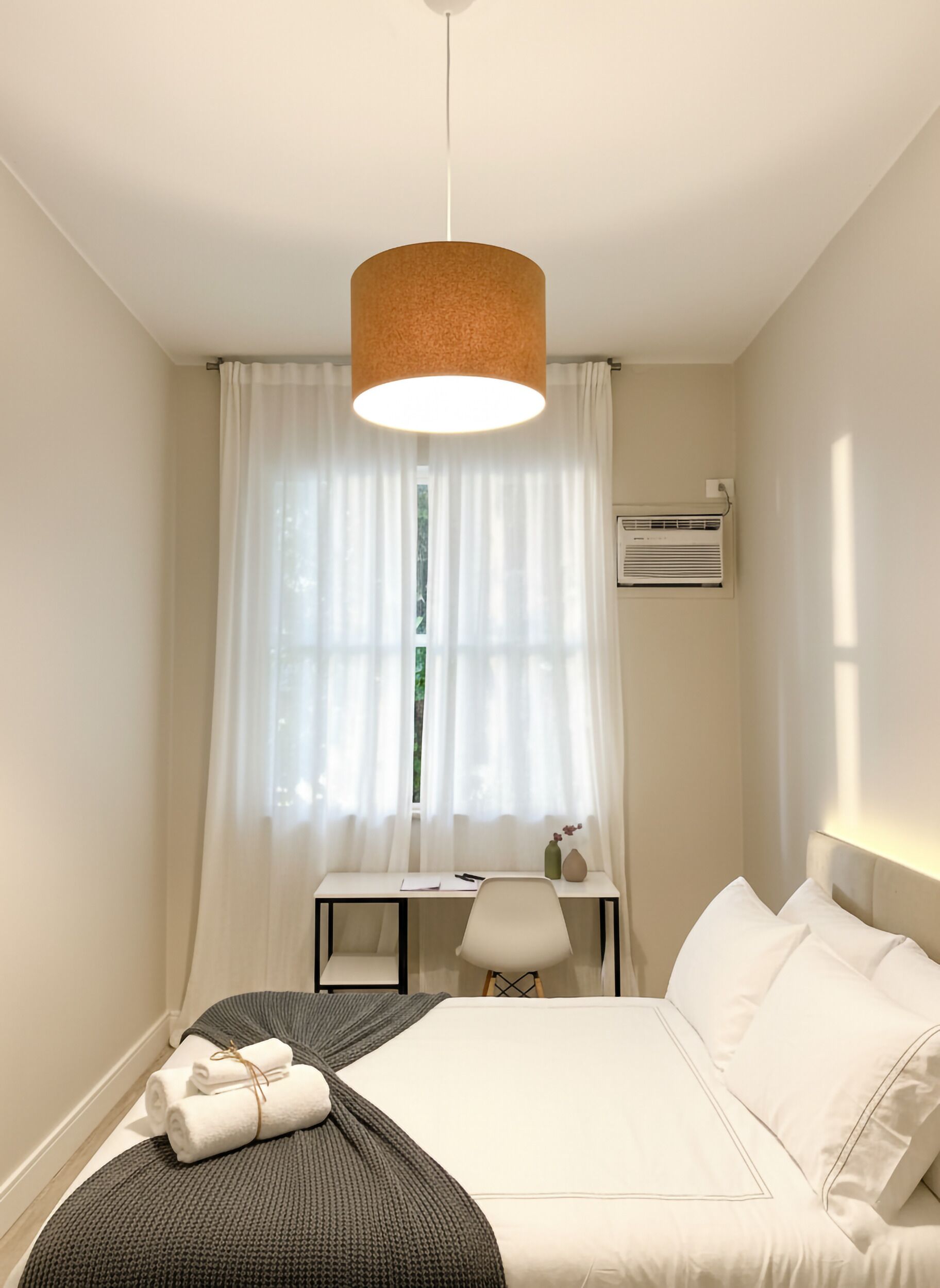 3 Schlafzimmer, Schreibtisch, Bügeleisen/Bügelbrett, kostenloses WLAN