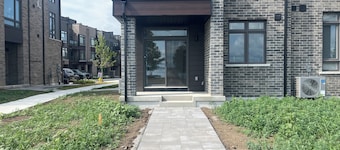 Lakefront Living Downtown Orillia.