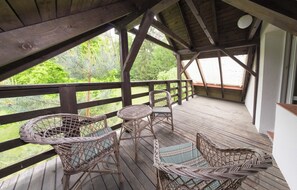 Terrace/patio - 1of3 apartments, summer house near the Szczytno Wlk lake, forest, Rzeczenica (Rzeczenica)