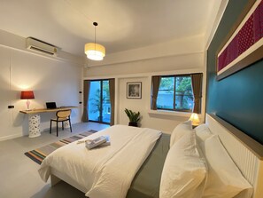 3 chambres, bureau, fer et planche à repasser, Wi-Fi gratuit
