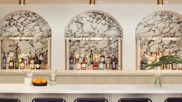 Bar (en la propiedad)