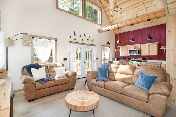 Smart TV, fireplace, table football