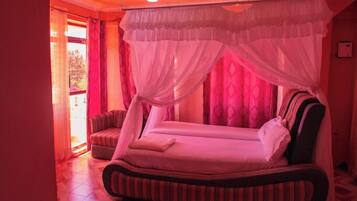 Standard-Doppelzimmer, Stadtblick