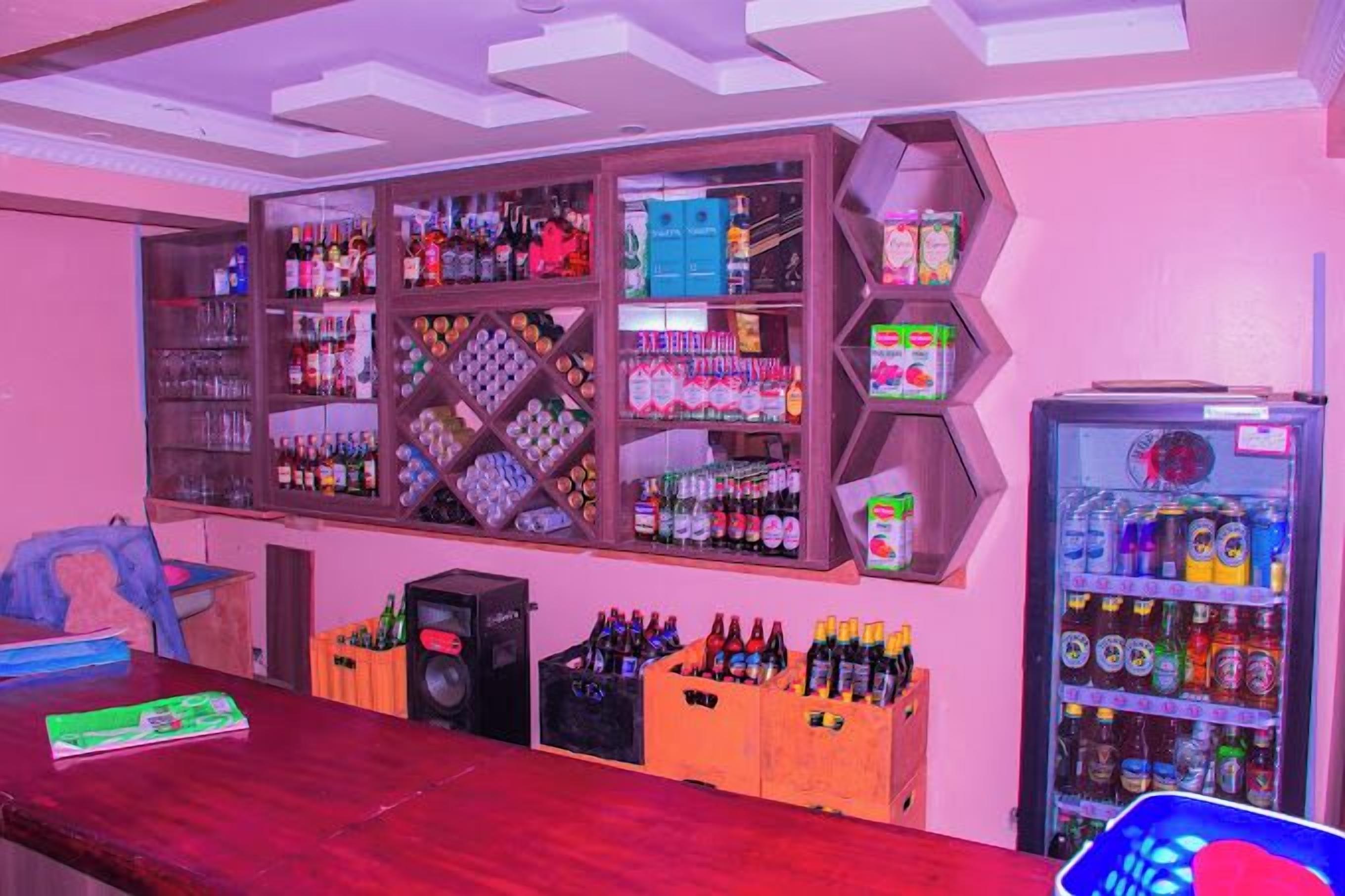 Bar (en la propiedad)