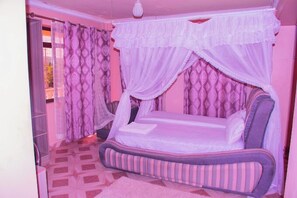 Superior Double Room, City View | Free WiFi, bed sheets - The Elegant Hotel-Migori (Migori)