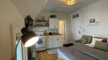 1 Schlafzimmer, Bügeleisen/Bügelbrett, Bettwäsche