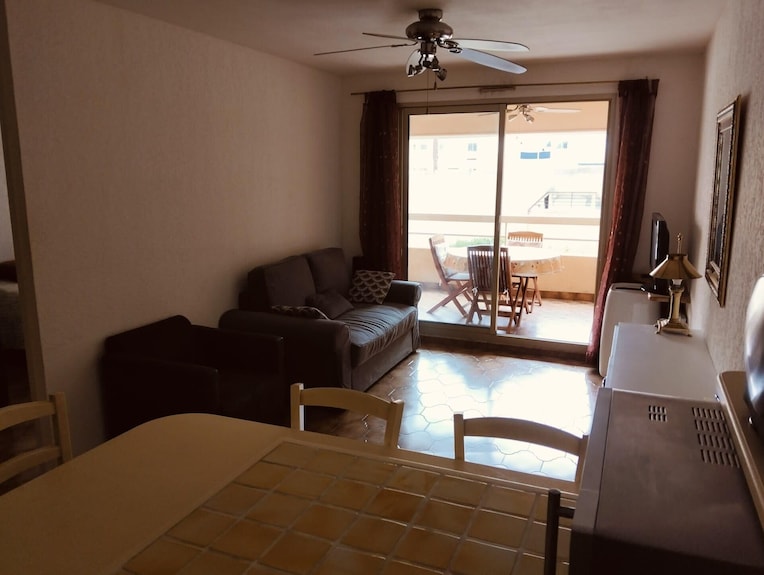 Apartment In The Port Of Hyères - Hyères