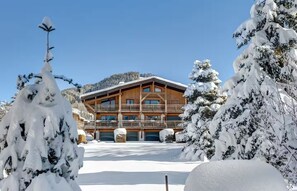 Exterior - Apartment with garden on the snow front (Megève)