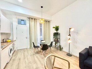 Interior - Renfe Asamblea de Madrid 01 (1 bedroom apartment) (Madrid)