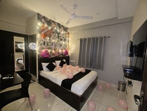 Standard Double Room, 1 Double Bed | Living area | 36-inch Smart TV with cable channels - Hotel Grandview And coliving (Hyderabad)