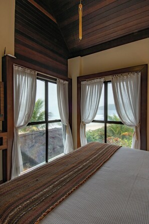 Suite Eksklusif, balkon, pemandangan laut | Pemandangan dari kamar