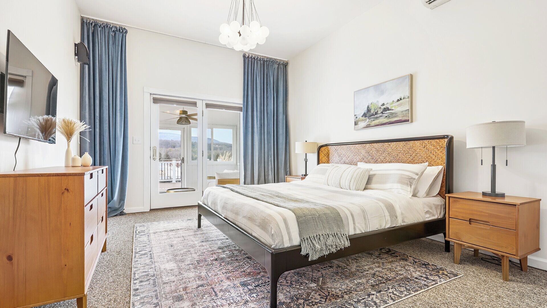 5 Schlafzimmer, Bügeleisen/Bügelbrett, Internetzugang, Bettwäsche