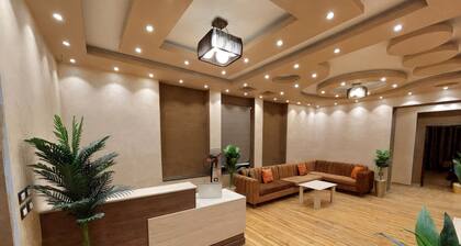 Cairo Plaza Luxe Hotel