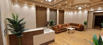 Cairo Plaza Luxe Hotel