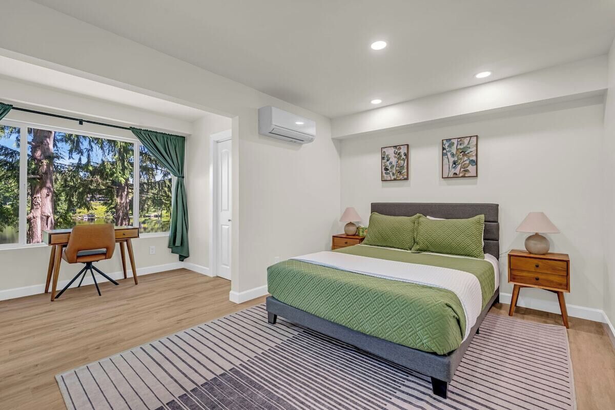 1 bedroom, desk, iron/ironing board, travel crib