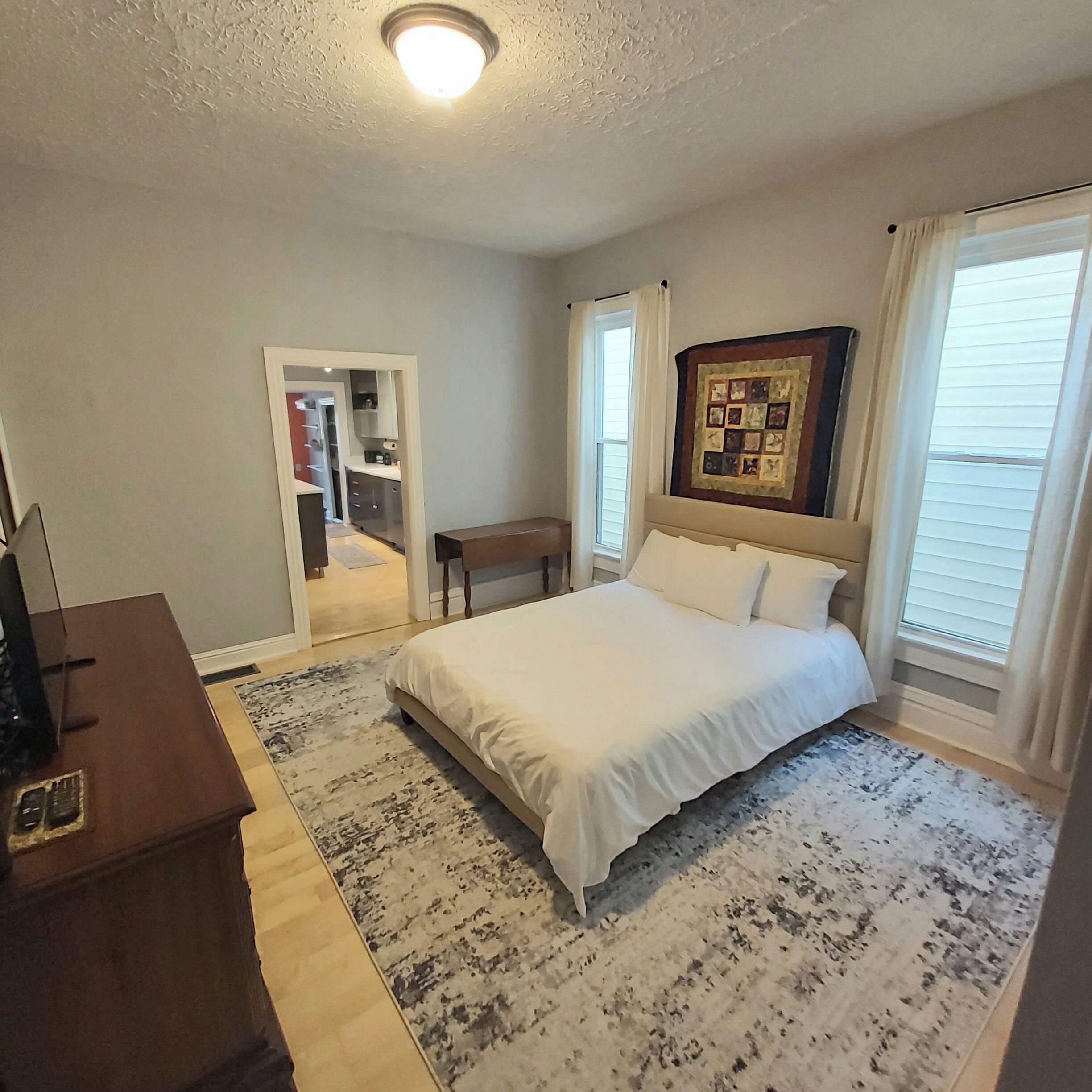 1 quarto, Wi-Fi de cortesia, roupa de cama