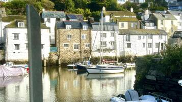 Cottage | Marina