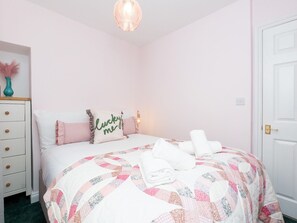 1 quarto, ferros/tábuas de passar roupa, Wi-Fi de cortesia