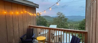 Inviting 2-bedroom chalet with views in Warren - Perfect for a cozy getaway